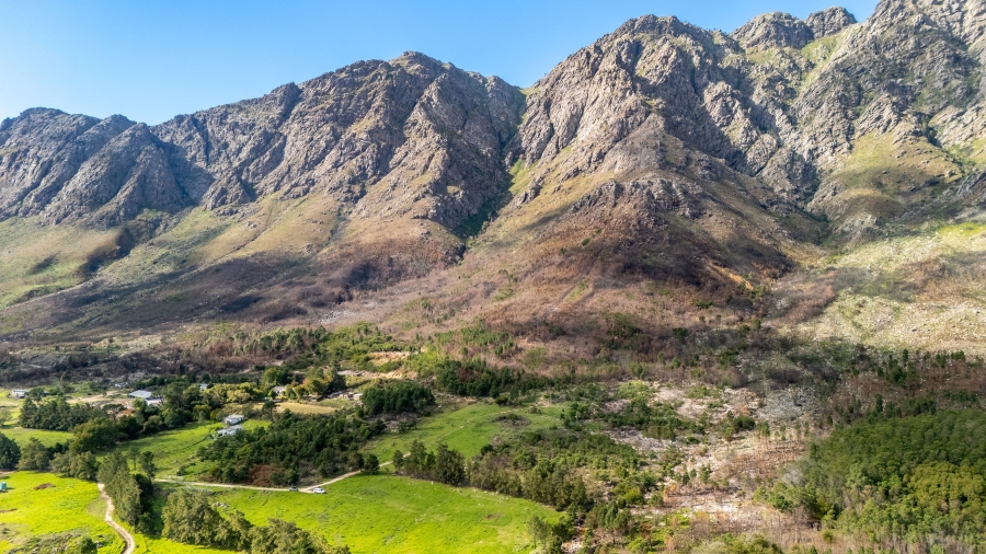 7 Bedroom Property for Sale in Franschhoek Western Cape
